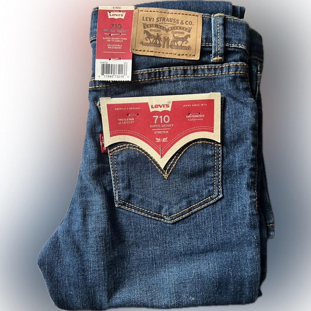 Girls 8 Regular Levi’s 710 -Super Skinny Distressed